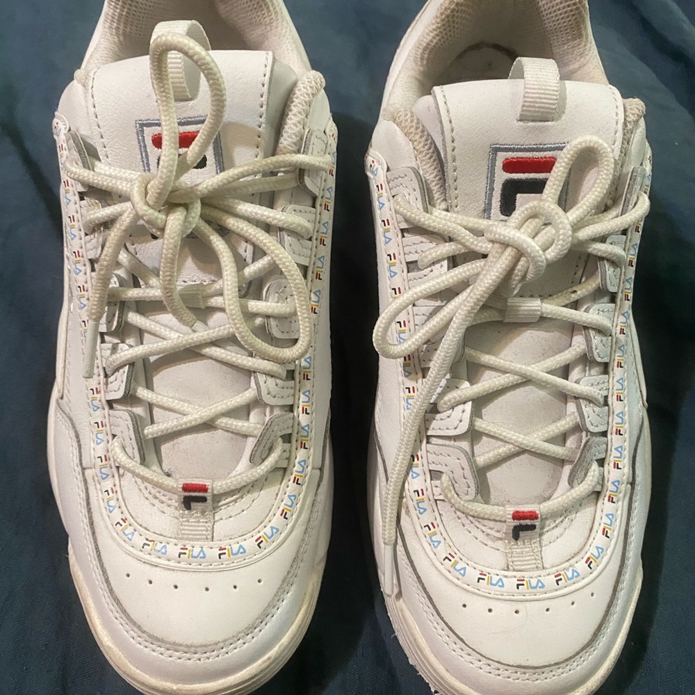 Fila platform